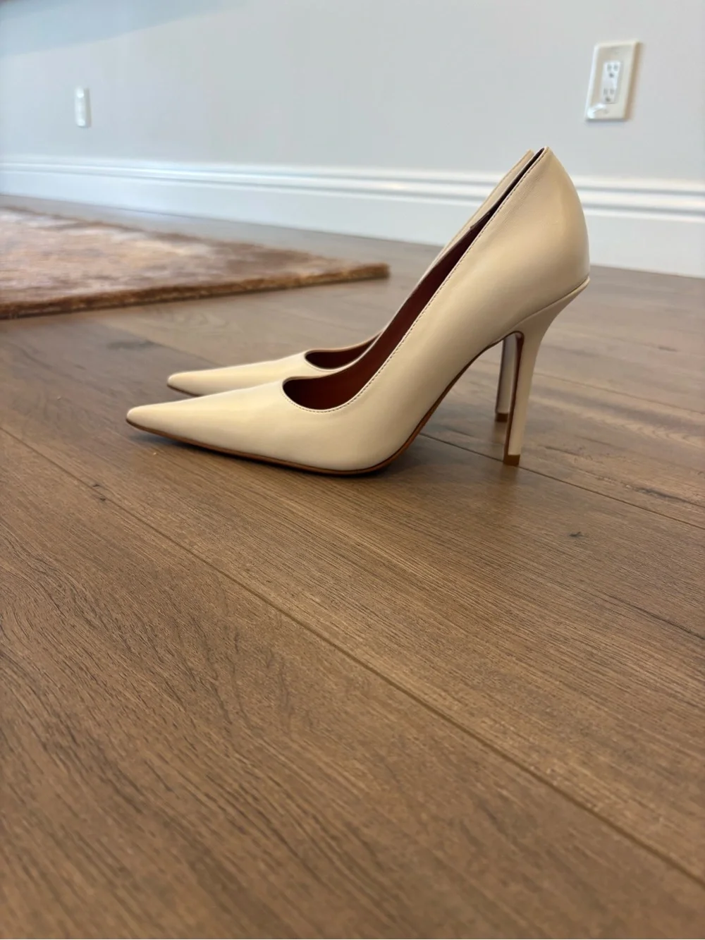 NEW Amina Muaddi White Nappa Pointed Barbara Stiletto Pump